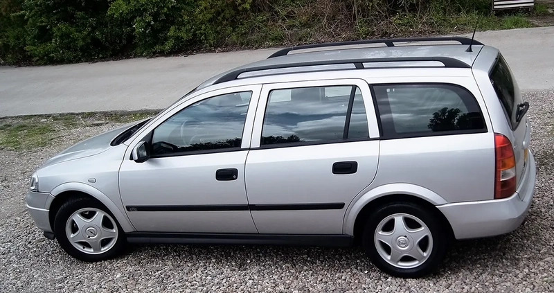 Opel Astra cena 6500 przebieg: 216000, rok produkcji 1999 z Szczecin małe 781